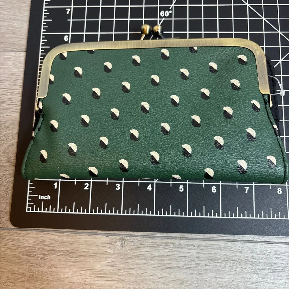 Sheng Tong Woman’s Wallet